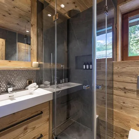 Alpine Luxury Chalet 伊施格尔