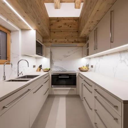 Alpine Luxury Chalet *